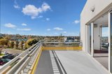 https://images.listonce.com.au/custom/160x/listings/142-north-avenue-strathmore-vic-3041/386/01739386_img_12.jpg?Q8uSSTXi-vs