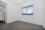 https://images.listonce.com.au/custom/160x/listings/142-shortridge-drive-lucas-vic-3350/391/01608391_img_02.jpg?EKW61LhR_kk