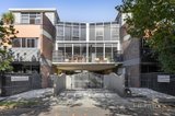 https://images.listonce.com.au/custom/160x/listings/143-5-daley-street-elwood-vic-3184/745/01700745_img_09.jpg?YShuaI2UhIw