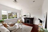 https://images.listonce.com.au/custom/160x/listings/143-marchant-avenue-reservoir-vic-3073/510/01955510_img_02.jpg?hqUXLuRiXTk