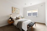 https://images.listonce.com.au/custom/160x/listings/143-marchant-avenue-reservoir-vic-3073/510/01955510_img_08.jpg?PUci4nQI5Vg