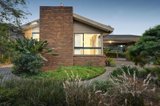 https://images.listonce.com.au/custom/160x/listings/143-old-eltham-road-lower-plenty-vic-3093/038/01546038_img_02.jpg?79JuNXWfx-k