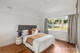 https://images.listonce.com.au/custom/160x/listings/143-old-para-court-montmorency-vic-3094/159/01988159_img_07.jpg?uOLRulDWwLQ