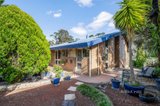 https://images.listonce.com.au/custom/160x/listings/143-rolling-hills-road-chirnside-park-vic-3116/528/01564528_img_03.jpg?GmF5H9Bfjzw