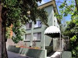 https://images.listonce.com.au/custom/160x/listings/1432-wellington-street-st-kilda-vic-3182/565/01793565_img_04.jpg?oWBFGiH-D7Q