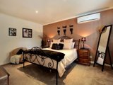 https://images.listonce.com.au/custom/160x/listings/144-46-lincoln-road-croydon-vic-3136/863/00620863_img_06.jpg?a5dytpSoFUA