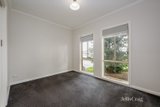 https://images.listonce.com.au/custom/160x/listings/144-cardinal-road-glenroy-vic-3046/111/01811111_img_07.jpg?RQTSJvCQI4U