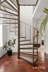 https://images.listonce.com.au/custom/160x/listings/144-grimshaw-street-greensborough-vic-3088/318/01947318_img_09.jpg?v0eNyTJHCzQ