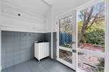 https://images.listonce.com.au/custom/160x/listings/144-howitt-street-south-yarra-vic-3141/759/01928759_img_08.jpg?frRXfYMbkN4
