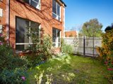 https://images.listonce.com.au/custom/160x/listings/144-jean-street-cheltenham-vic-3192/513/01623513_img_05.jpg?cy3TGnyeR6w