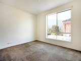 https://images.listonce.com.au/custom/160x/listings/144-jean-street-cheltenham-vic-3192/513/01623513_img_06.jpg?Rco3fpTtX2g