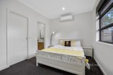 https://images.listonce.com.au/custom/160x/listings/144-leonie-avenue-mount-waverley-vic-3149/454/01590454_img_06.jpg?JUXzBAFsgOE