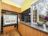 https://images.listonce.com.au/custom/160x/listings/144-southey-street-elwood-vic-3184/018/01794018_img_07.jpg?69GChPNcvDA