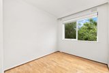 https://images.listonce.com.au/custom/160x/listings/1449-clarence-street-elsternwick-vic-3185/077/01950077_img_04.jpg?DOL8nrdnhTo