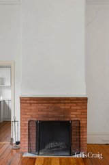https://images.listonce.com.au/custom/160x/listings/144a-roseneath-street-clifton-hill-vic-3068/024/01900024_img_04.jpg?sCrXdLl3KuQ