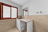 https://images.listonce.com.au/custom/160x/listings/145-eglinton-street-kew-vic-3101/274/01773274_img_08.jpg?GftOs47lJQs