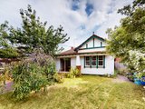 https://images.listonce.com.au/custom/160x/listings/145-eglinton-street-kew-vic-3101/644/01640644_img_01.jpg?slTraipAE6Y