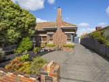 https://images.listonce.com.au/custom/160x/listings/145-roberts-street-essendon-vic-3040/687/00847687_img_01.jpg?9wq13PmIN_s