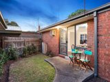 https://images.listonce.com.au/custom/160x/listings/145-roland-avenue-strathmore-vic-3041/681/00847681_img_08.jpg?9sCBiaqSjog