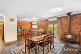 https://images.listonce.com.au/custom/160x/listings/145-spencer-road-woodend-vic-3442/566/01815566_img_05.jpg?Ae1SNsZcrd0