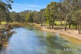 https://images.listonce.com.au/custom/160x/listings/145-spencer-road-woodend-vic-3442/566/01815566_img_11.jpg?VFC4qaL-fhw