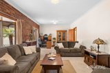 https://images.listonce.com.au/custom/160x/listings/145-spencer-road-woodend-vic-3442/566/01815566_img_20.jpg?2X_IWQXi0rs