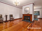 https://images.listonce.com.au/custom/160x/listings/145-swansea-road-montrose-vic-3765/726/01525726_img_02.jpg?tMpAiciHUG0