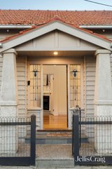 https://images.listonce.com.au/custom/160x/listings/145-westgarth-street-northcote-vic-3070/532/01948532_img_02.jpg?sjr5qTMusGQ
