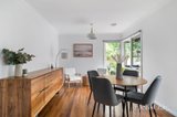 https://images.listonce.com.au/custom/160x/listings/146-beaconsfield-road-briar-hill-vic-3088/663/01873663_img_07.jpg?8vKxSUP6cBQ