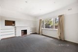 https://images.listonce.com.au/custom/160x/listings/146-bedford-road-ringwood-vic-3134/080/01636080_img_02.jpg?Us12ievcVOU