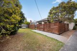 https://images.listonce.com.au/custom/160x/listings/146-bedford-road-ringwood-vic-3134/080/01636080_img_05.jpg?XzANoP8bHas