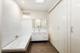 https://images.listonce.com.au/custom/160x/listings/146-dunloe-avenue-mont-albert-north-vic-3129/355/00523355_img_07.jpg?GIIAoVezin0