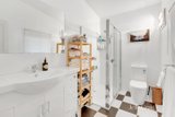 https://images.listonce.com.au/custom/160x/listings/146-gold-street-brunswick-vic-3056/038/01908038_img_06.jpg?-gxYbpKp8kM