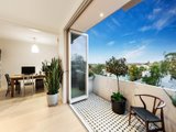 https://images.listonce.com.au/custom/160x/listings/1462-mary-street-kew-vic-3101/538/01684538_img_06.jpg?3AI-C0GDqsE