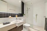 https://images.listonce.com.au/custom/160x/listings/1465-stawell-street-richmond-vic-3121/281/01977281_img_08.jpg?aUvY6QkLVpQ