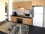 https://images.listonce.com.au/custom/160x/listings/1466-montague-street-south-melbourne-vic-3205/589/01794589_img_05.jpg?xmFBDN-53bo