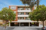 https://images.listonce.com.au/custom/160x/listings/147-curran-street-north-melbourne-vic-3051/023/00430023_img_07.jpg?9G0k-oyX2cA