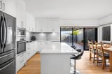 https://images.listonce.com.au/custom/160x/listings/147-doynton-parade-mount-waverley-vic-3149/814/01565814_img_03.jpg?MdVxuL_ipvw