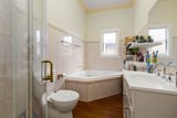 https://images.listonce.com.au/custom/160x/listings/147-grange-road-fairfield-vic-3078/795/01927795_img_04.jpg?c2sMu2_JhMw