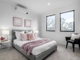 https://images.listonce.com.au/custom/160x/listings/147-holloway-road-croydon-north-vic-3136/892/01431892_img_05.jpg?AXzcrNhw7rs