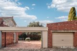 https://images.listonce.com.au/custom/160x/listings/147-kerferd-road-albert-park-vic-3206/044/01742044_img_22.jpg?GzEkDTJ_CEs
