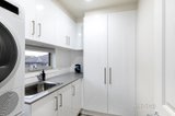 https://images.listonce.com.au/custom/160x/listings/147-mountain-view-road-briar-hill-vic-3088/776/01727776_img_11.jpg?301mOo0dpfg