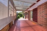 https://images.listonce.com.au/custom/160x/listings/147-panoramic-grove-glen-waverley-vic-3150/069/01772069_img_06.jpg?cttAX1avLiY