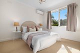 https://images.listonce.com.au/custom/160x/listings/147-rochester-road-canterbury-vic-3126/942/01681942_img_13.jpg?dgwkuDGeiNc