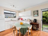https://images.listonce.com.au/custom/160x/listings/147-sladen-street-hamlyn-heights-vic-3215/296/01552296_img_05.jpg?BOaHSegq9io