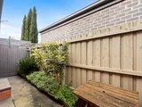https://images.listonce.com.au/custom/160x/listings/147-sladen-street-hamlyn-heights-vic-3215/296/01552296_img_07.jpg?9SGbuqH0uBw