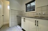 https://images.listonce.com.au/custom/160x/listings/147-surrey-street-pascoe-vale-vic-3044/556/01598556_img_03.jpg?p1h3Y7cWRuM