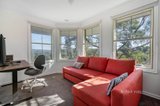 https://images.listonce.com.au/custom/160x/listings/1472-bridge-street-eltham-vic-3095/611/01682611_img_11.jpg?Dv50UAmk1OY