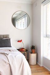 https://images.listonce.com.au/custom/160x/listings/148-bennett-street-fitzroy-north-vic-3068/764/00822764_img_06.jpg?LByZMKVSsRY