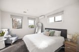 https://images.listonce.com.au/custom/160x/listings/148-blenheim-road-newport-vic-3015/996/01705996_img_08.jpg?pWX3S4Tq_bg